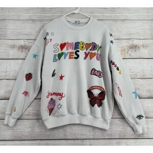 Mayfair Group Somebody Loves You AOP Crewneck Sweatshirt One Size Petite White